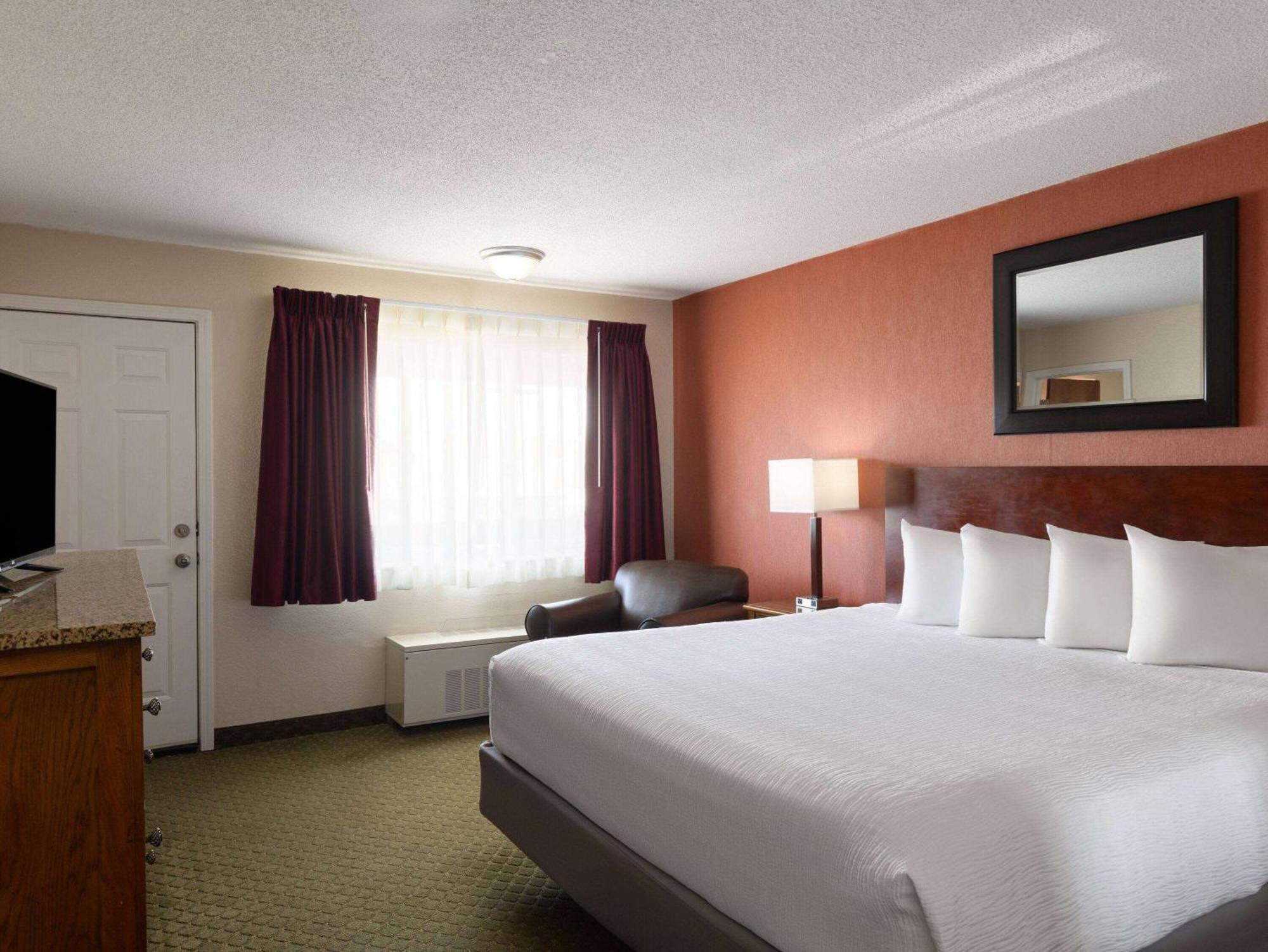 Ramada By Wyndham Elko Hotel At Stockmen'S Casino Exterior foto